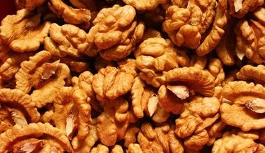 walnut untuk membersihkan badan parasit